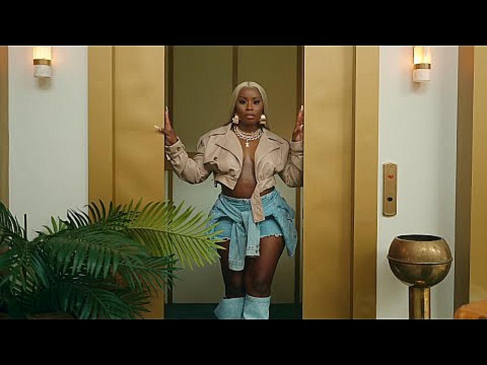 Isemylee - Bad With Me