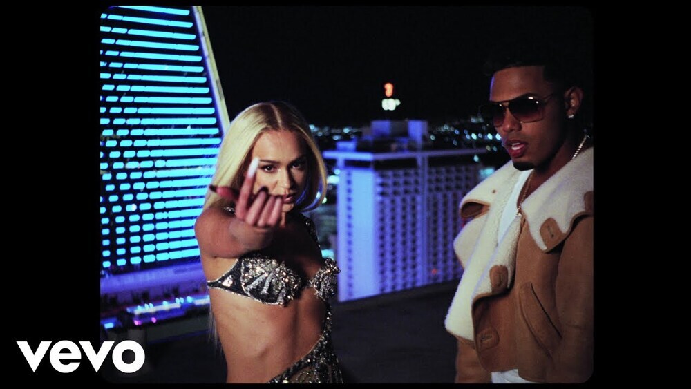 Bad Gyal, Myke Towers - Mi Lova